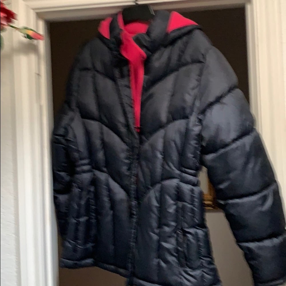 Black girls jacket with hot pink zipper